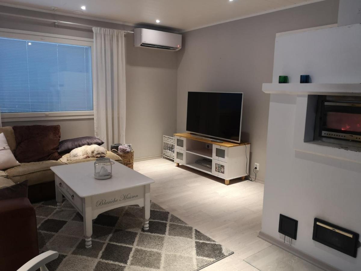 Cosy, Homely House With A Large Courtyard Saarenkylä 외부 사진