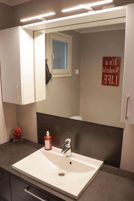 Cosy, Homely House With A Large Courtyard Saarenkylä 외부 사진